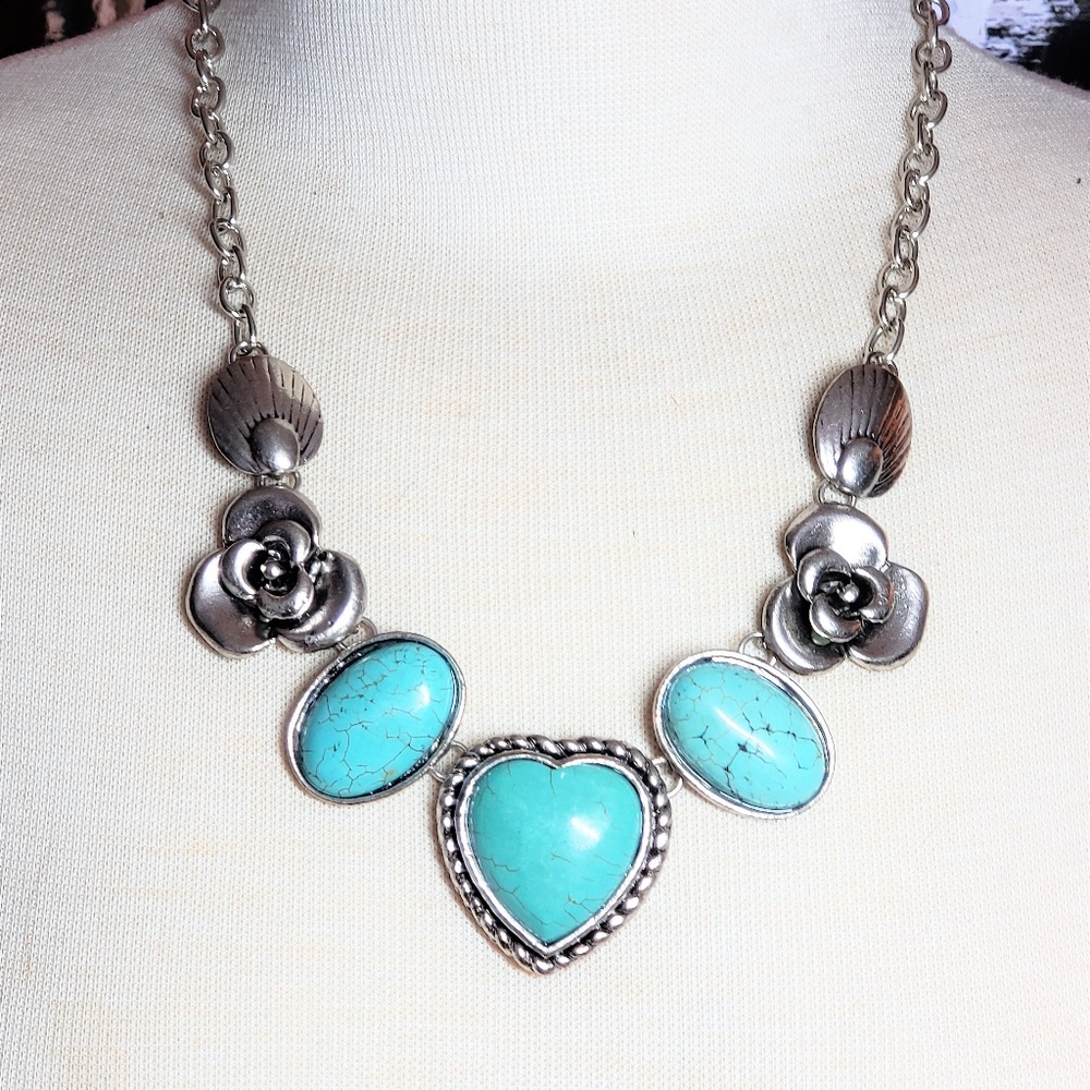 Turquoise Silver Tone Necklace Heart Flower Design